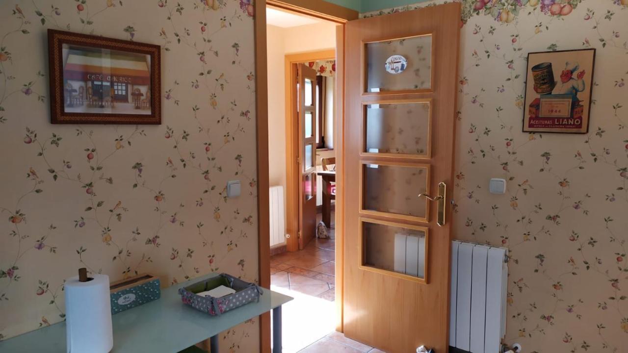 Cuarenta Y Ocho Luces Konuk evi Burgo Dış mekan fotoğraf